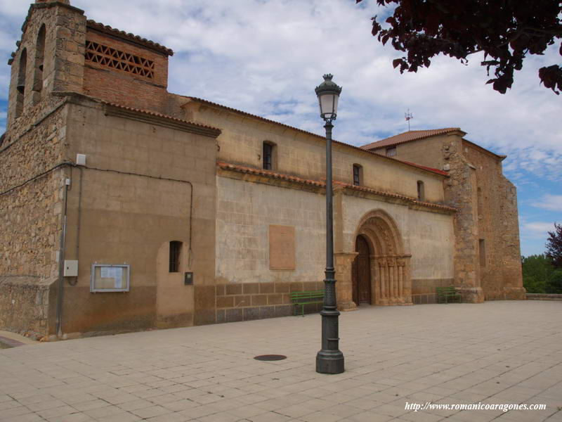 VISTA DESDE EL SUROESTE DEL TEMPLO